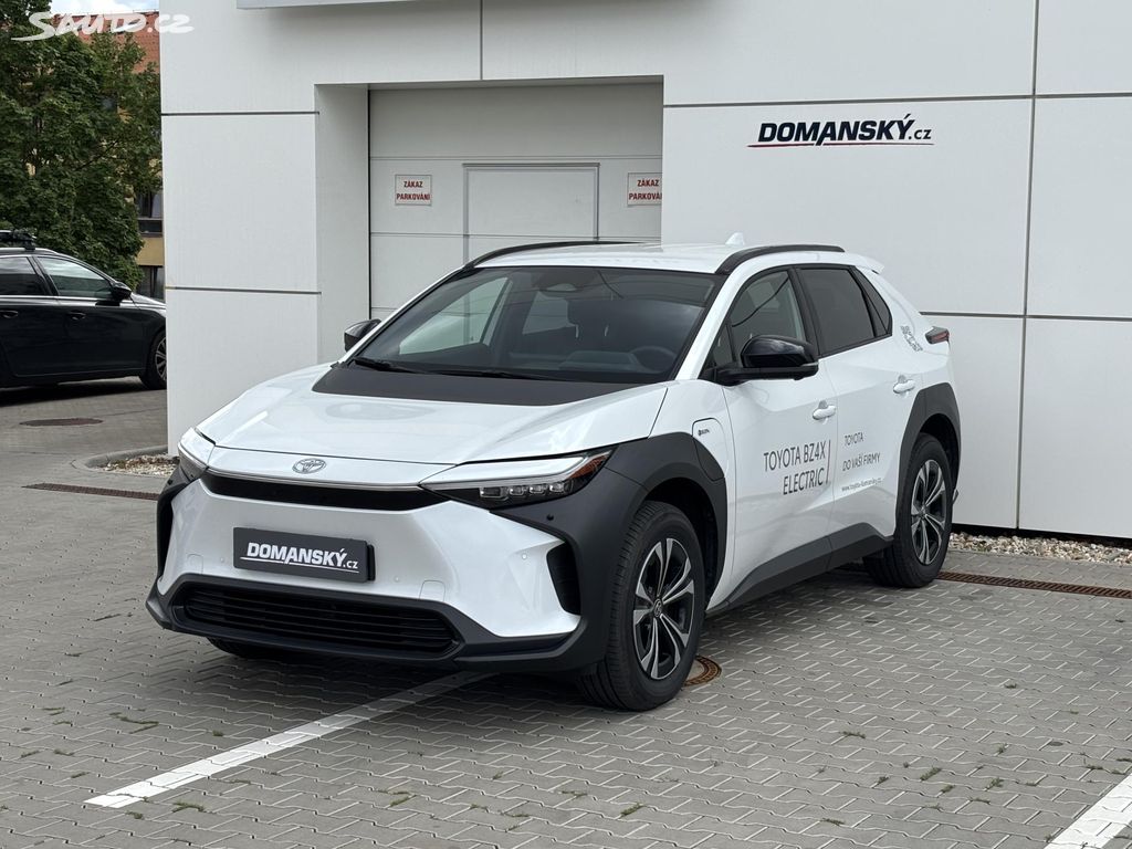 Toyota bZ4X, Prestige 64k KWh 4x4 217k